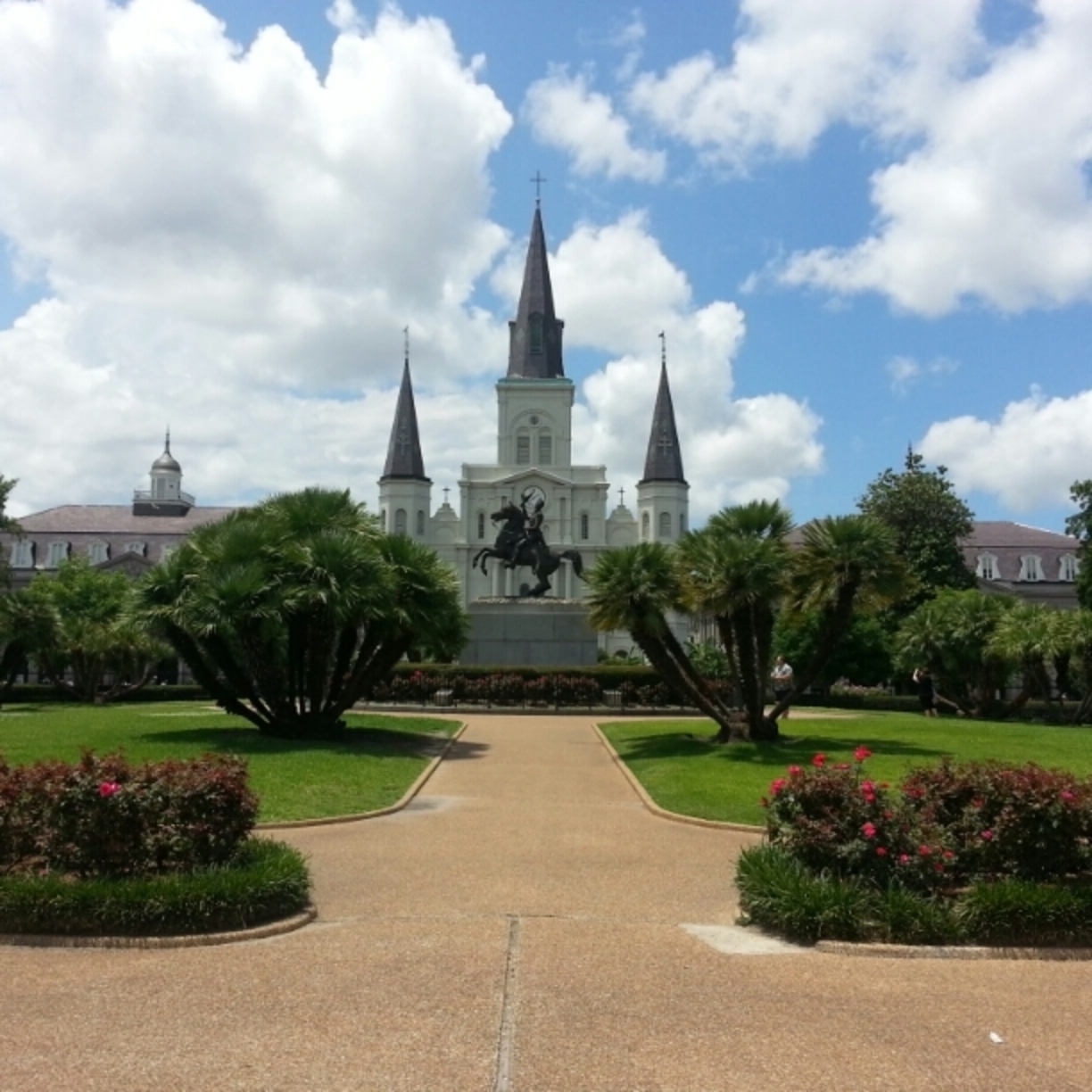 Luxury Hotels for Business and Leisure in New Orleans - Earth&#39;s Attractions - travel guides by ...