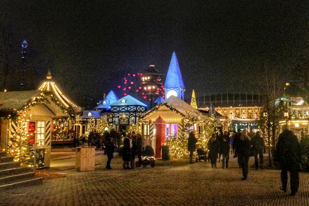 Best Christmas Markets in Europe recommended by travel bloggers - Earth ...