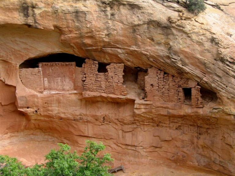 Your complete guide to visiting Bears Ears National Monument - Earth's ...