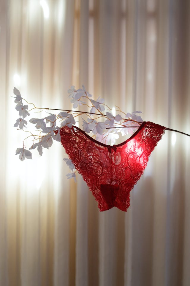 New Year's Eve Traditions: Red Knickers (Italy