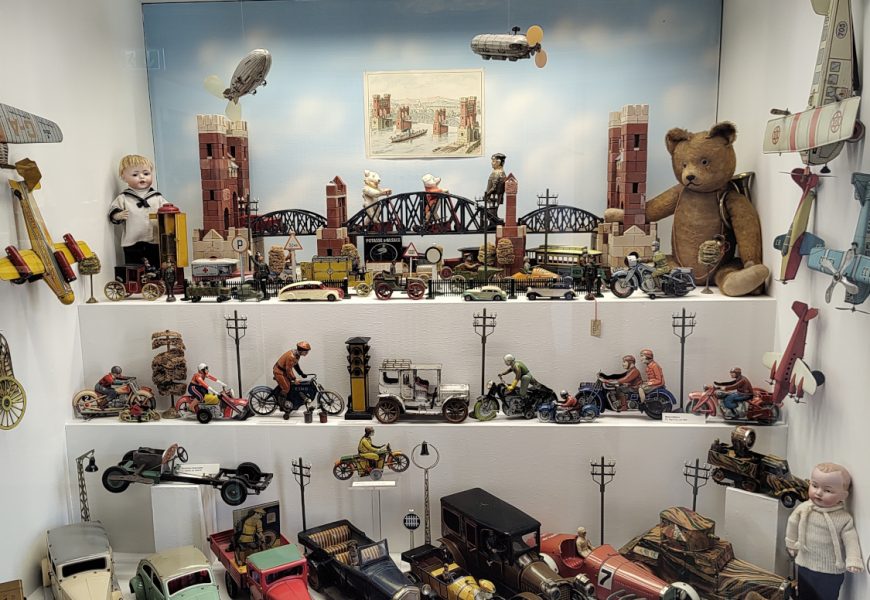 Munich Toy Museum: A Complete Visitor’s Guide to the Spielzeugmuseum